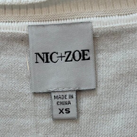 Nic + Zoe V-Neck Sweater Tee in Cream - Size XS - NWOT - Picture 3 of 8